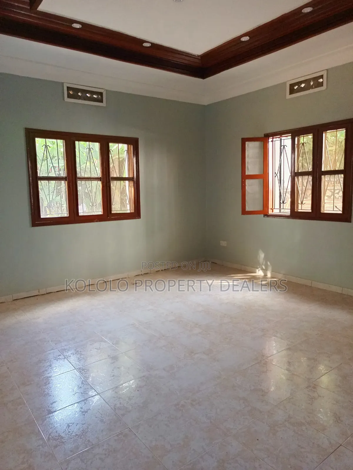 3bdrm Bungalow in Naguru, Central Division for rent
