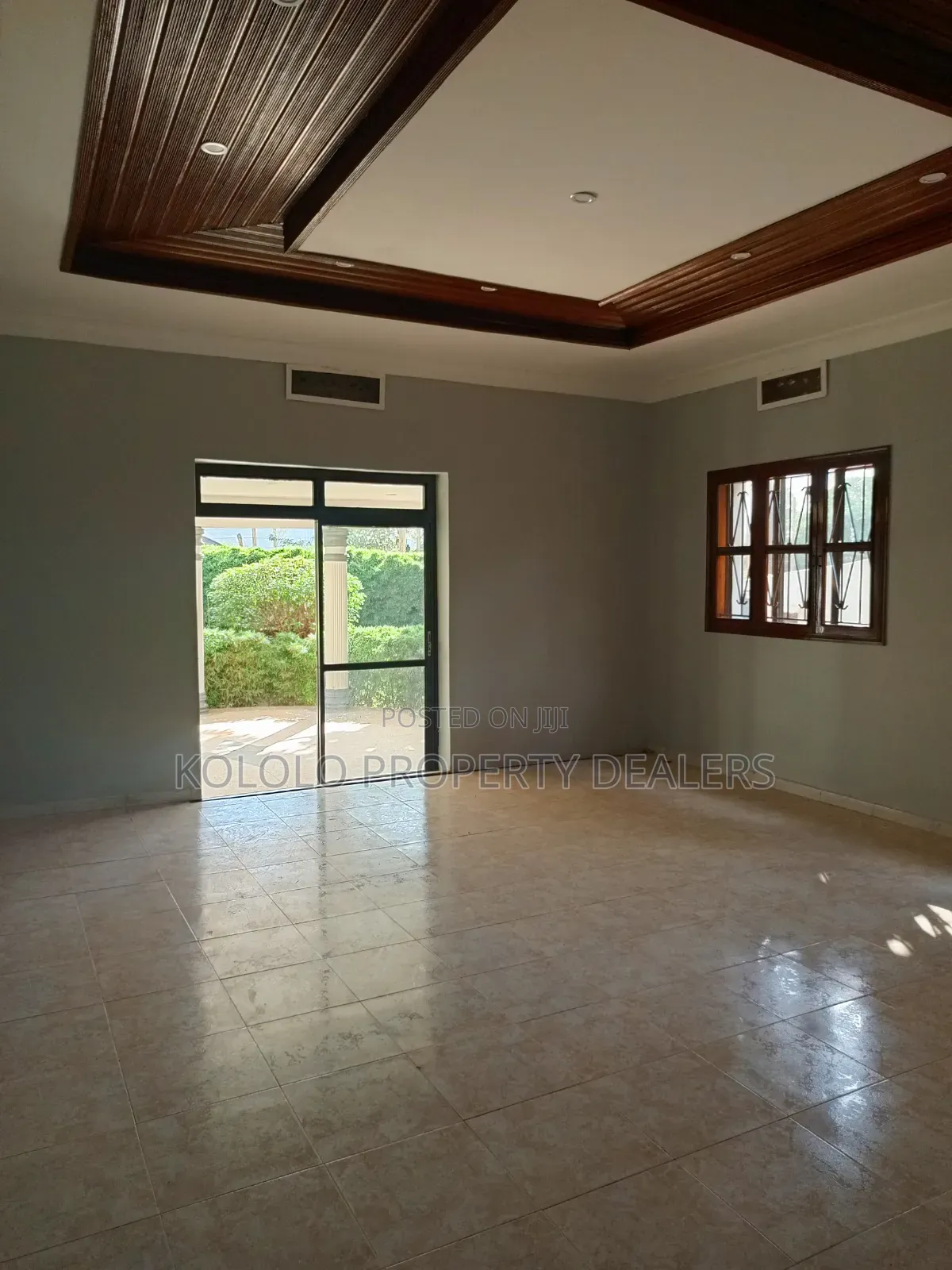3bdrm Bungalow in Naguru, Central Division for rent