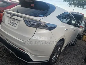 Toyota Harrier 2016 Silver
