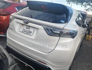 Toyota Harrier 2016 Silver