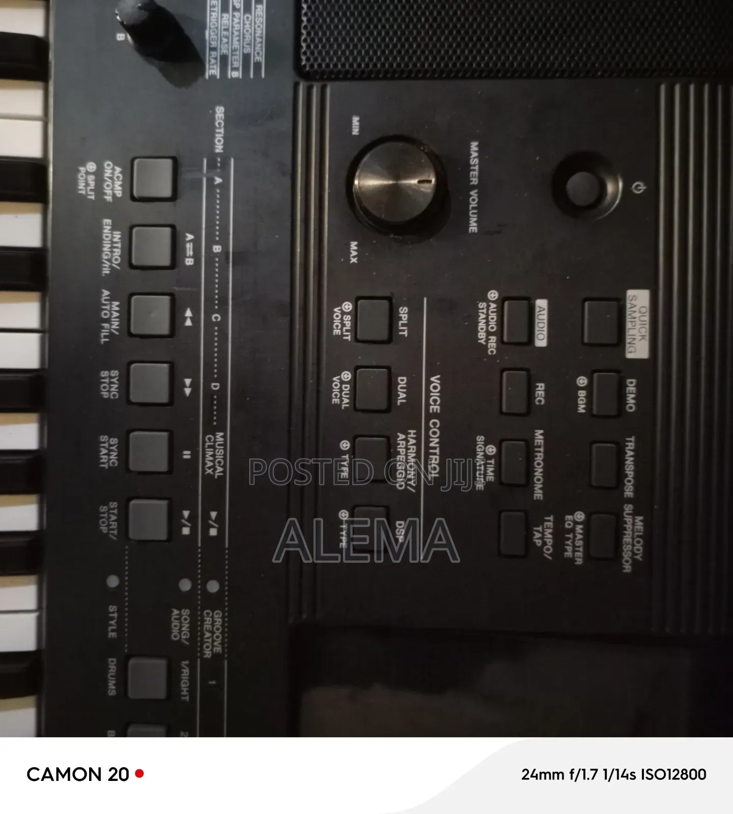 Yamaha PSR E463