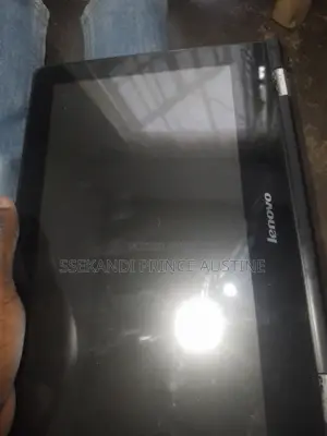 Laptop Lenovo Chromebook C330 4GB Intel Core i5 HDD 500GB