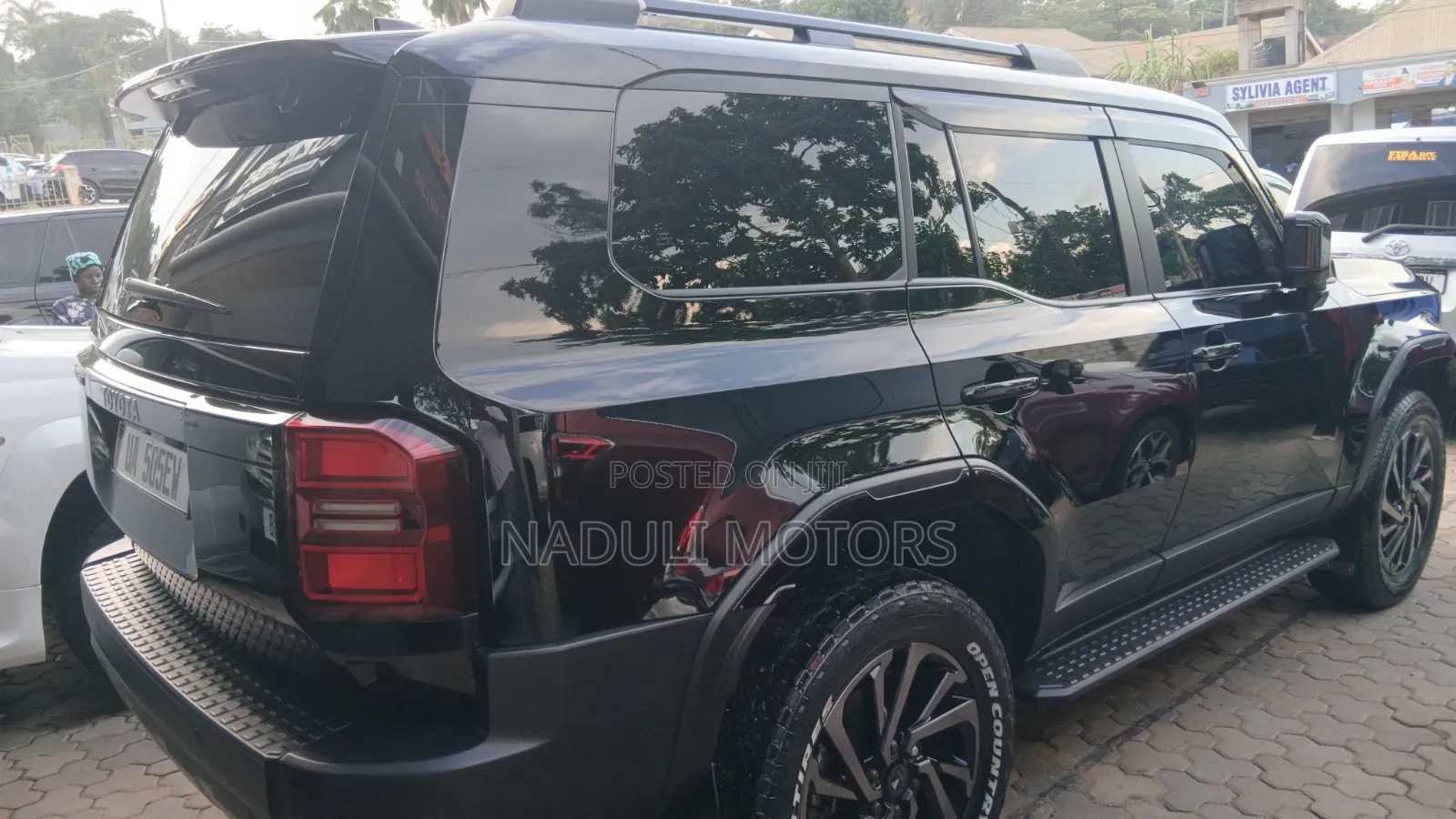 Toyota Land Cruiser Prado 2025 Black