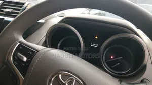 Toyota Land Cruiser Prado 2016 Black