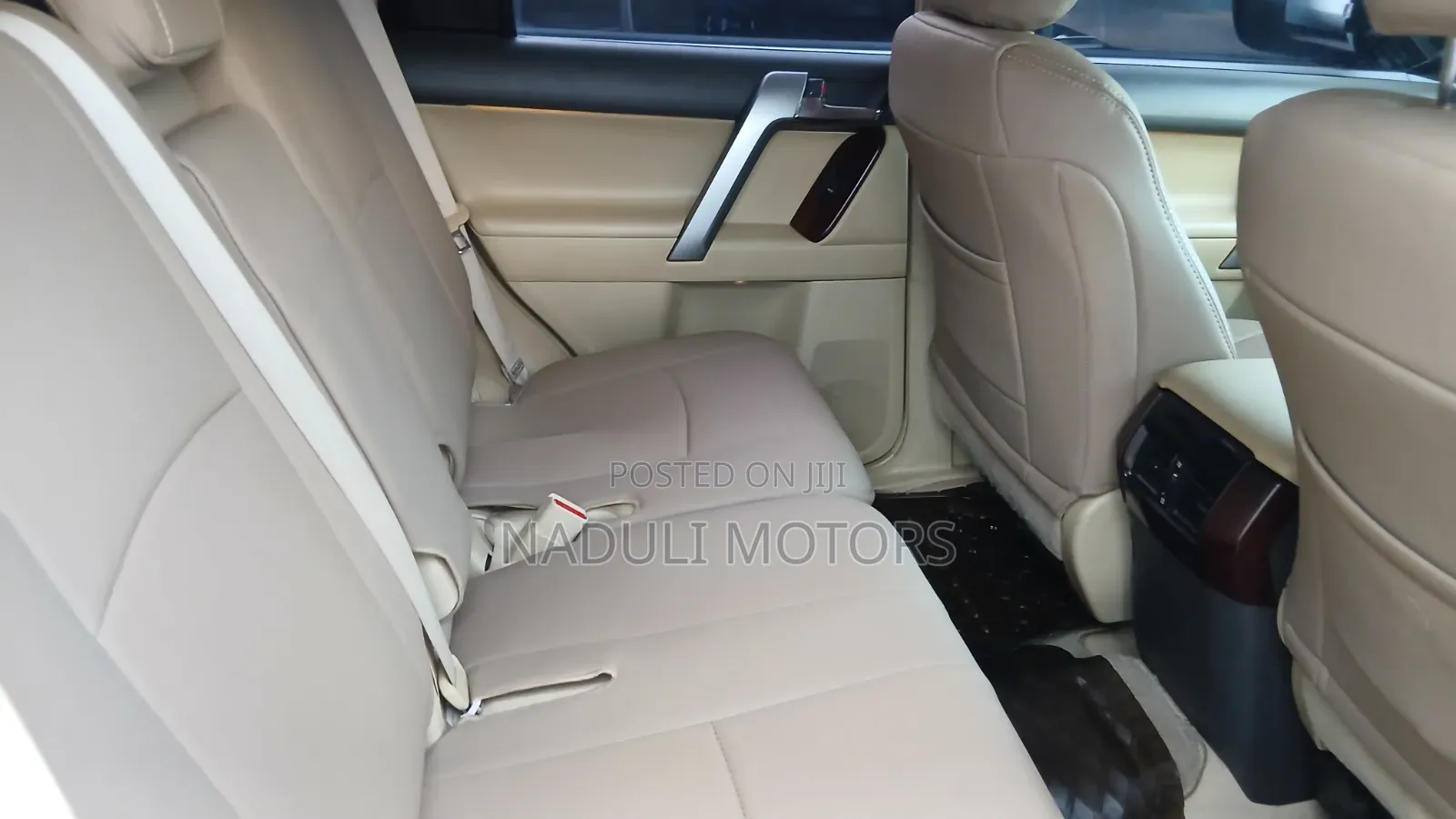 Toyota Land Cruiser Prado 2016 Black