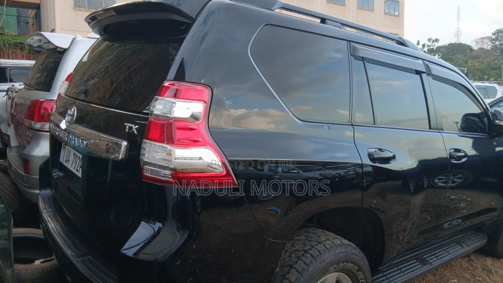 Toyota Land Cruiser Prado 2016 Black