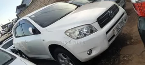 Toyota RAV4 2008 White