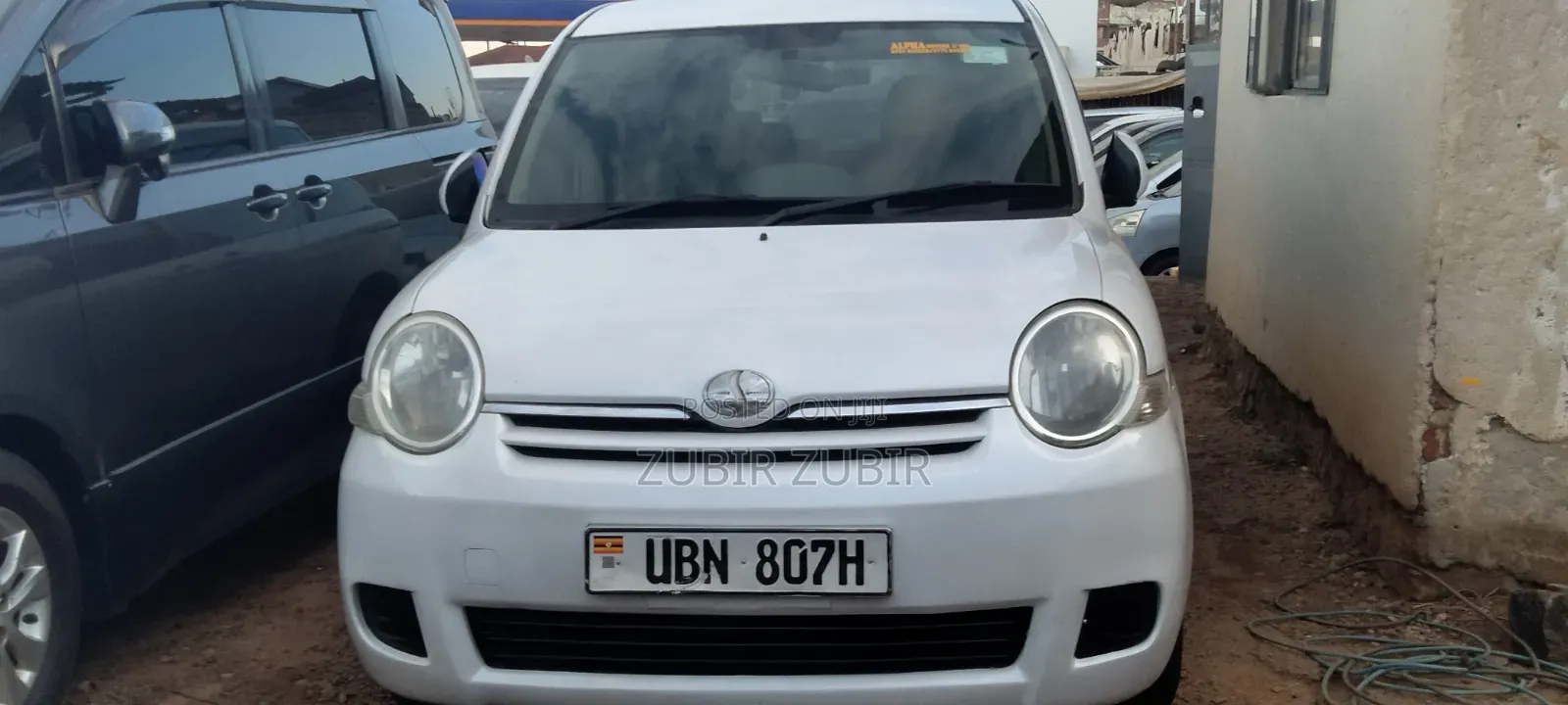 Toyota Sienta 2008 White