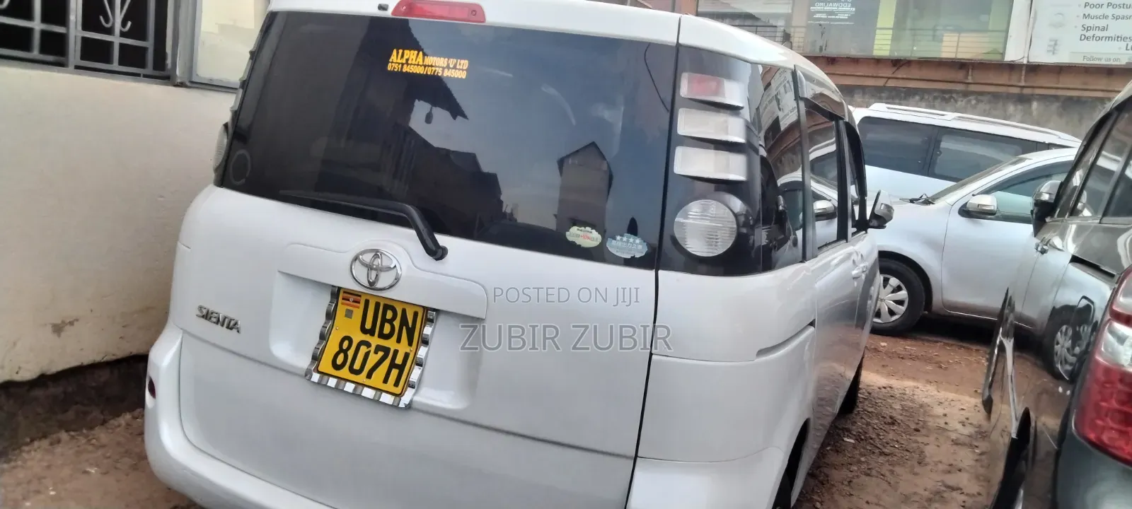 Toyota Sienta 2008 White