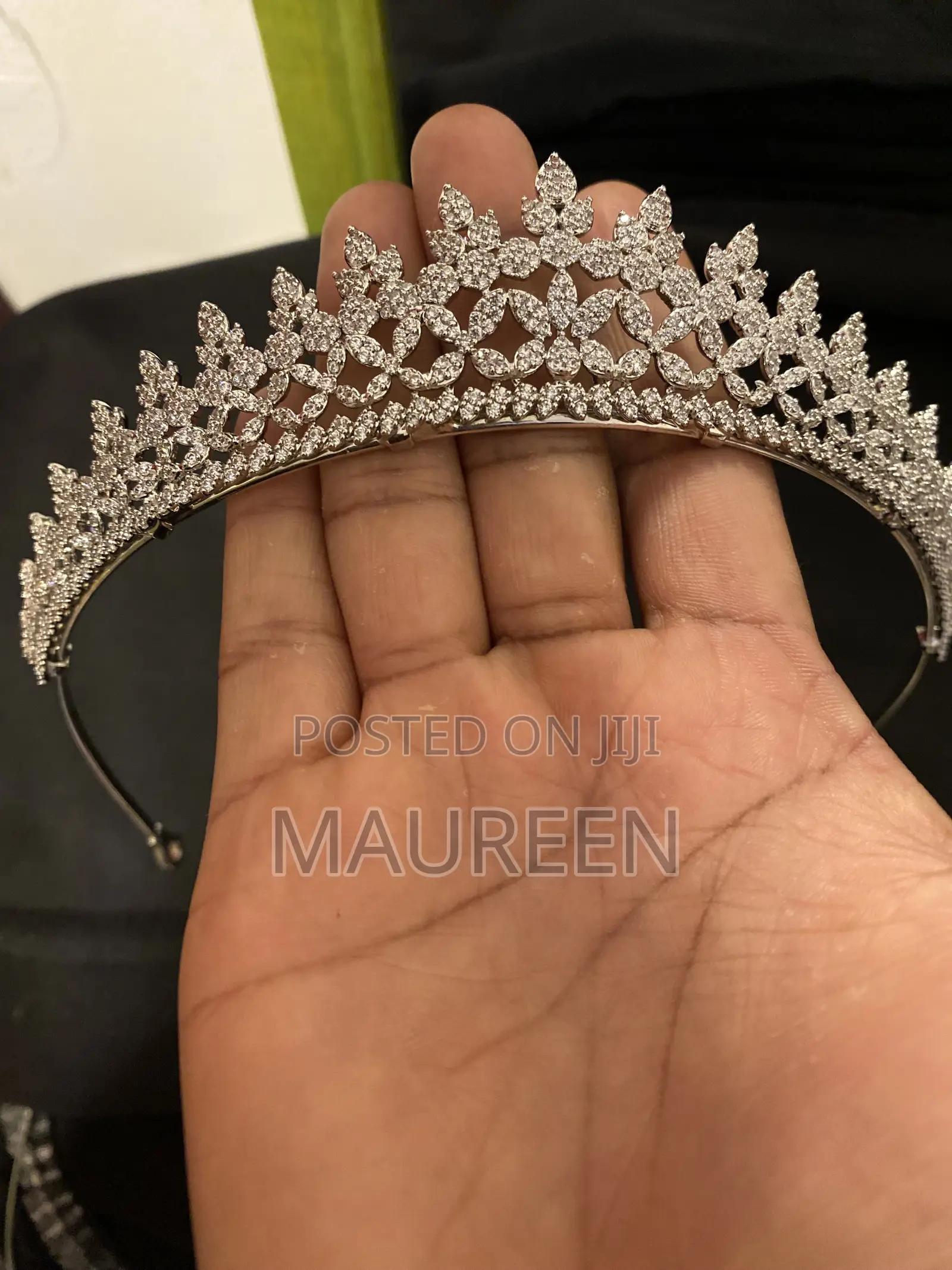 Elegant Silver Crystal Floral Bridal Tiara – Wedding Crown