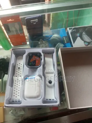 Smart Watch With Free Earpods