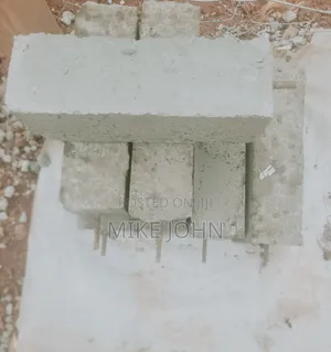 Concrete Mark-Stones / Concrete Beacon