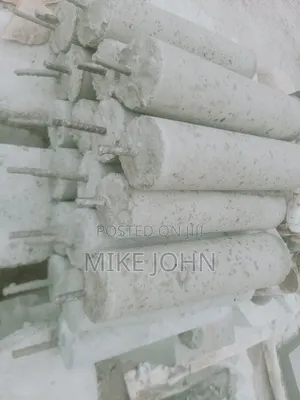 Concrete Mark-Stones / Concrete Beacon