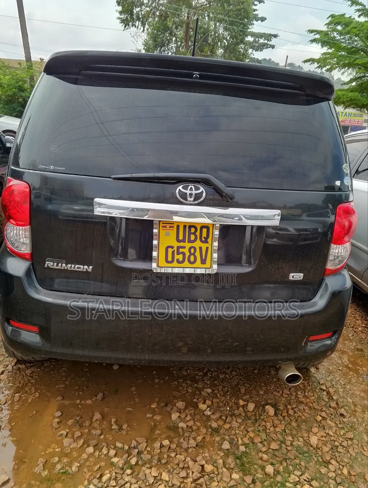 Toyota Corolla Rumion Hatchback 1.5 FWD 2010 Black