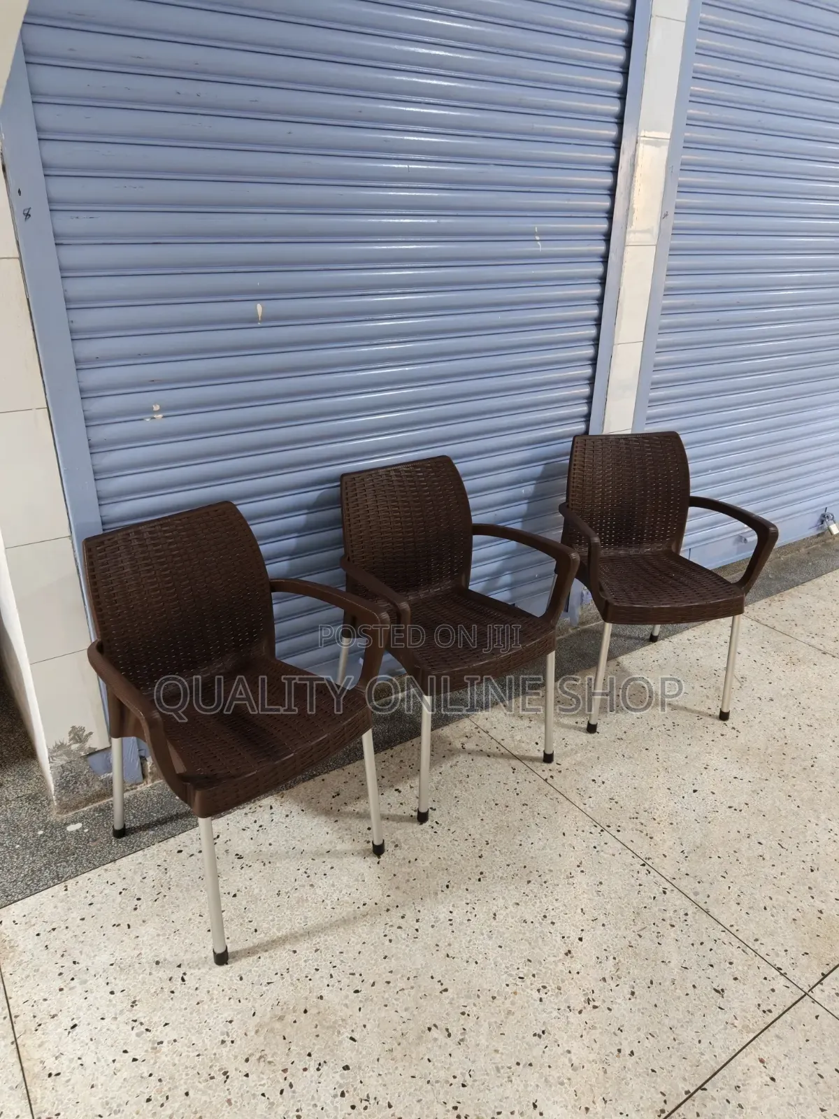 Aluminium Stand Plastic Chairs Plastic Chairs