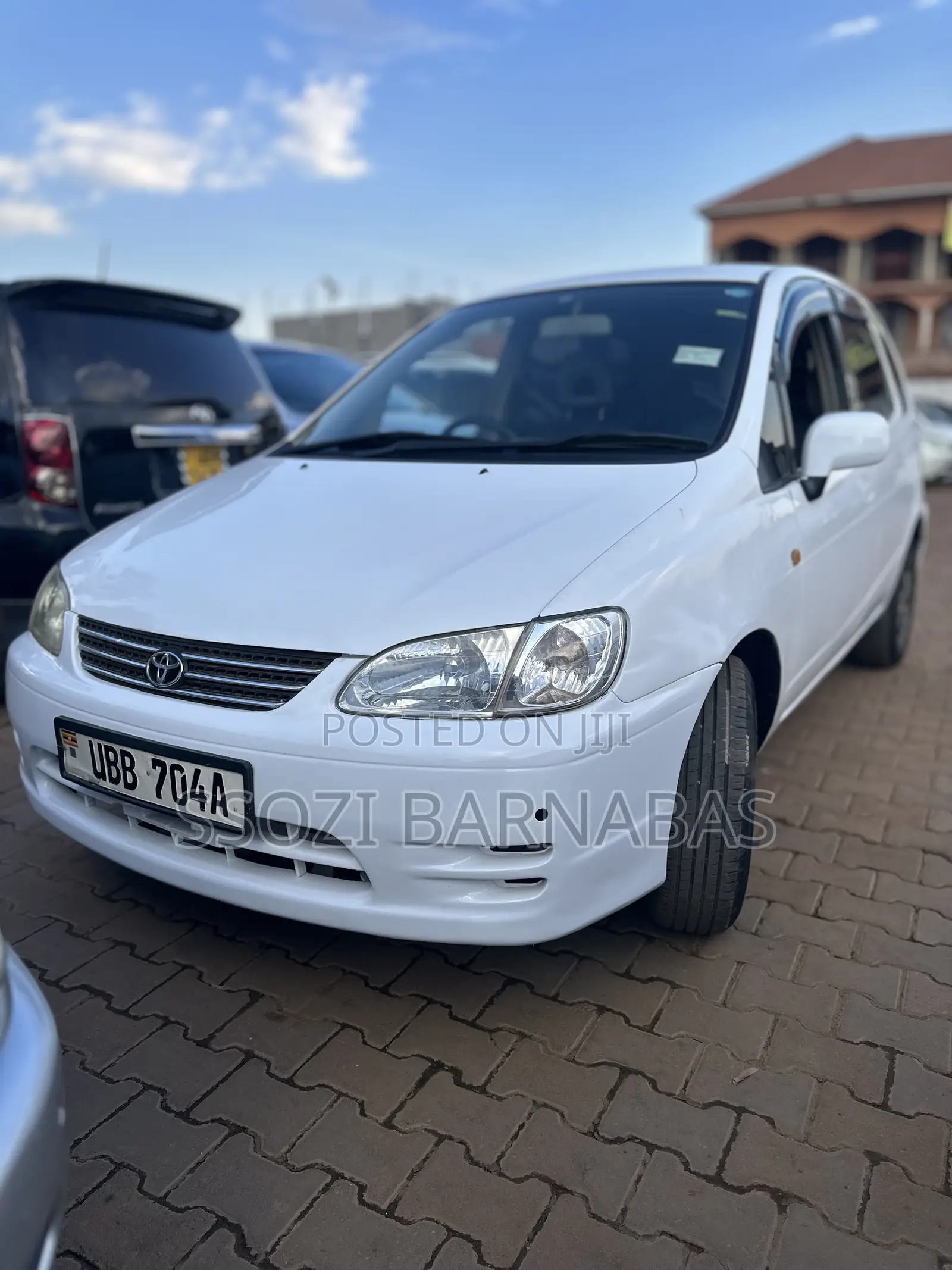Toyota Corolla Spacio 2000 White