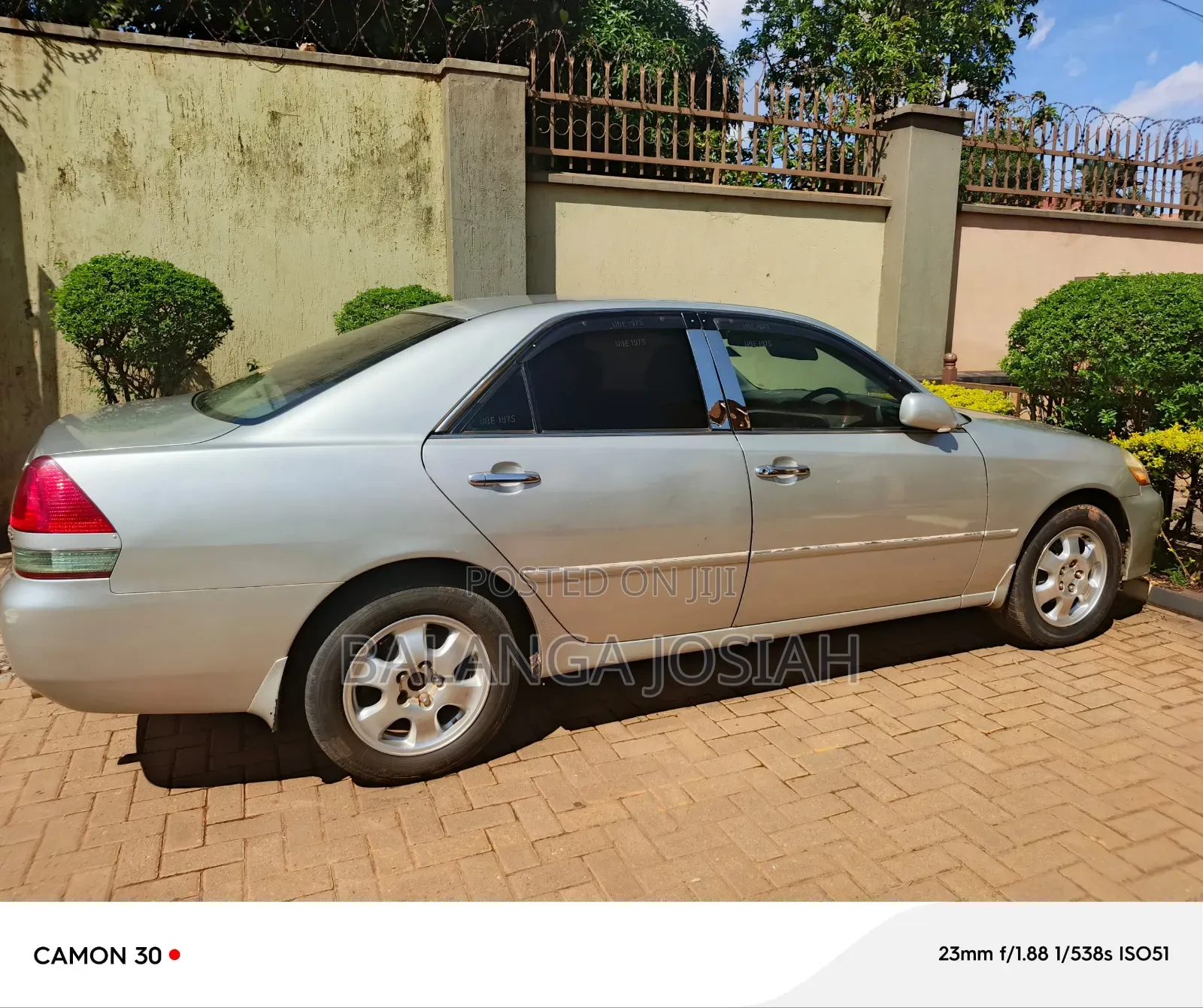 Toyota Mark II Blit 2003 Silver