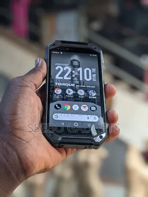 Kyocera Torque G04 KYV 46 64 GB Black