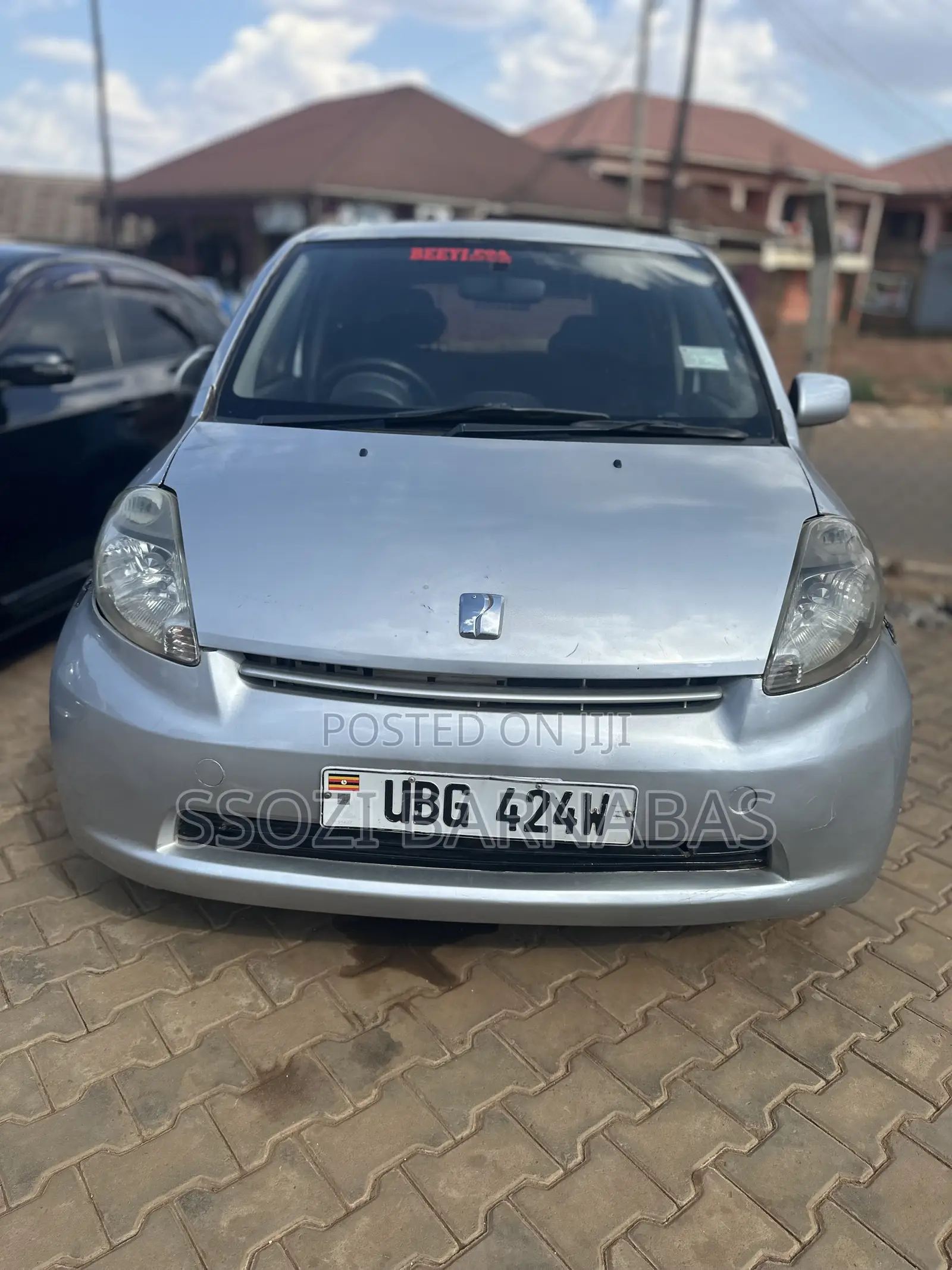 Toyota Passo 2005 Silver