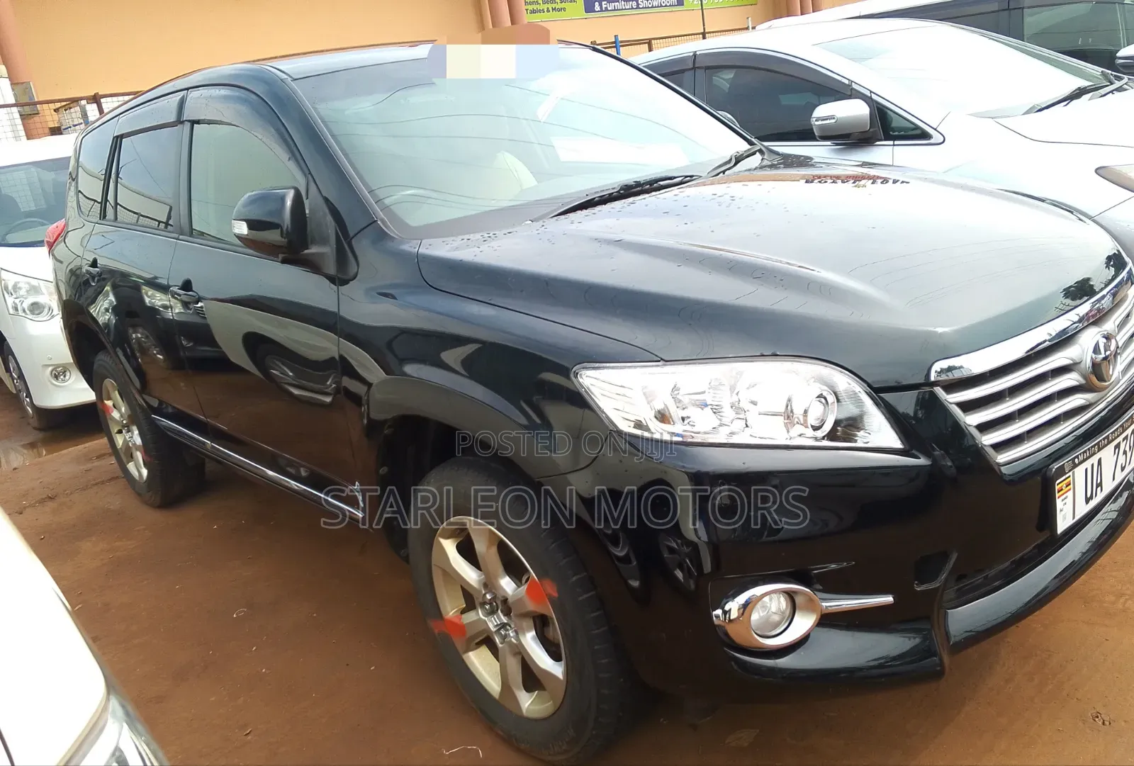 Toyota Vanguard 2013 Black