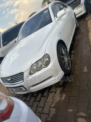 Toyota Mark X 2005 Silver