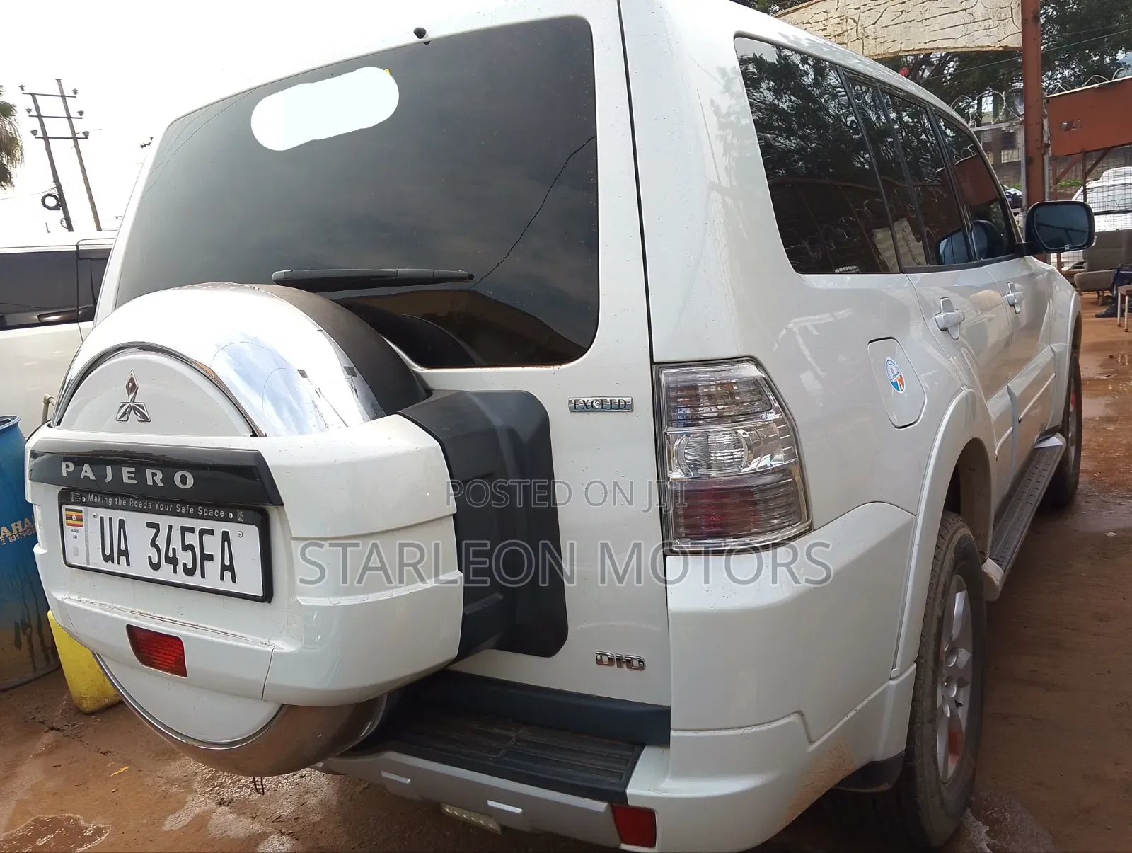 Mitsubishi Pajero 3.2 Di-Dc GLS 2011 White