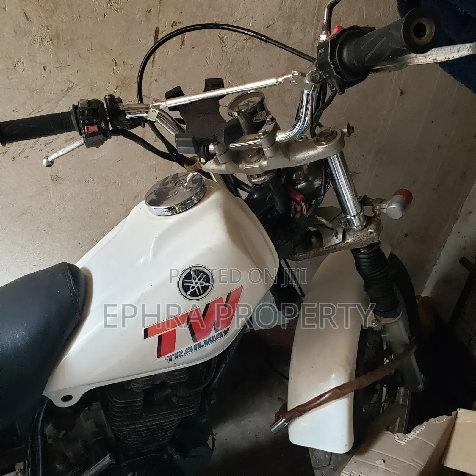 Yamaha 2020 White