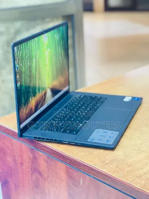 New Laptop Dell Inspiron 16 Plus 7640 16GB Intel Core i7 SSD 512GB