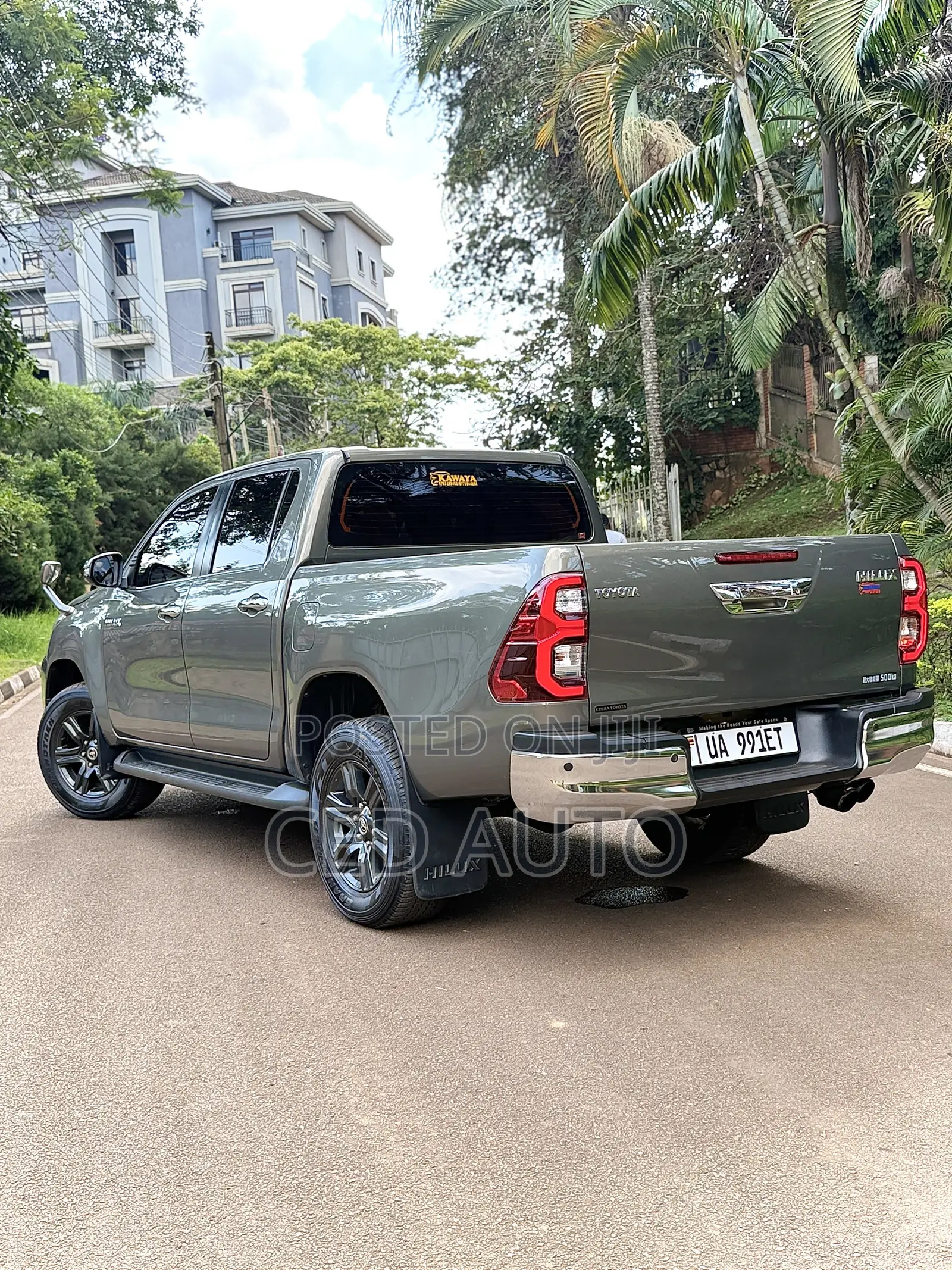 Toyota Hilux 2024 Green