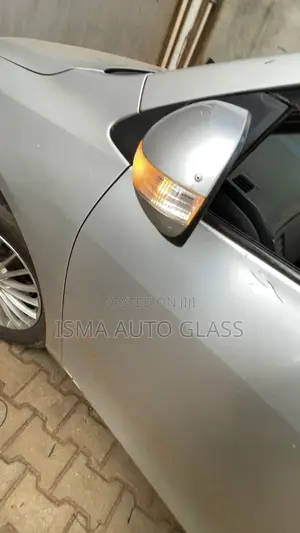 Canter Windscreen Glass
