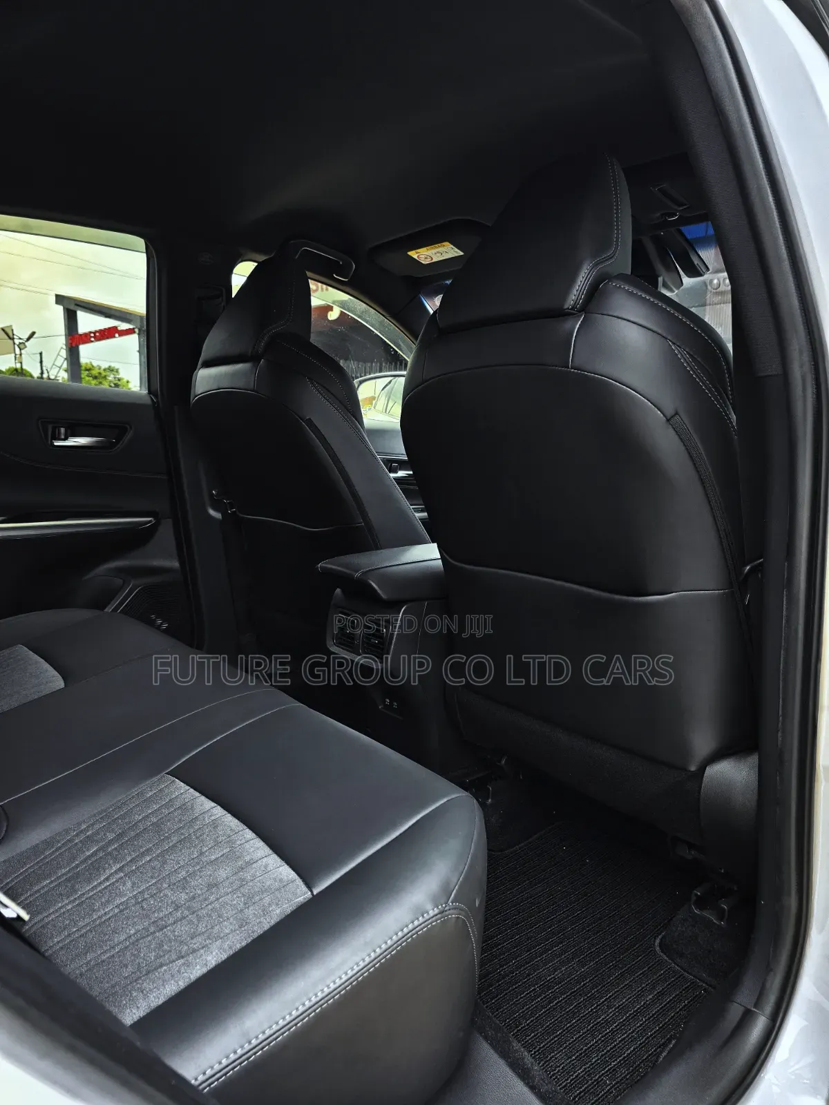 Toyota Harrier 2.0 2021 White