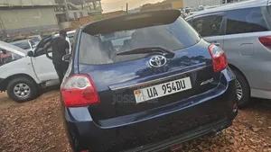 Toyota Auris 2011 Blue