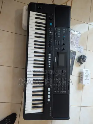 Keyboard PSR 483