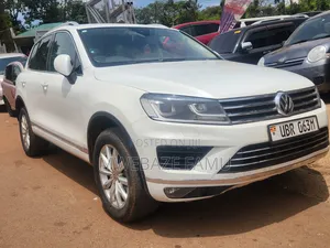 Volkswagen Touareg 2015 White