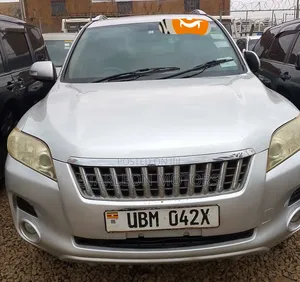 Toyota Vanguard 2009 Silver