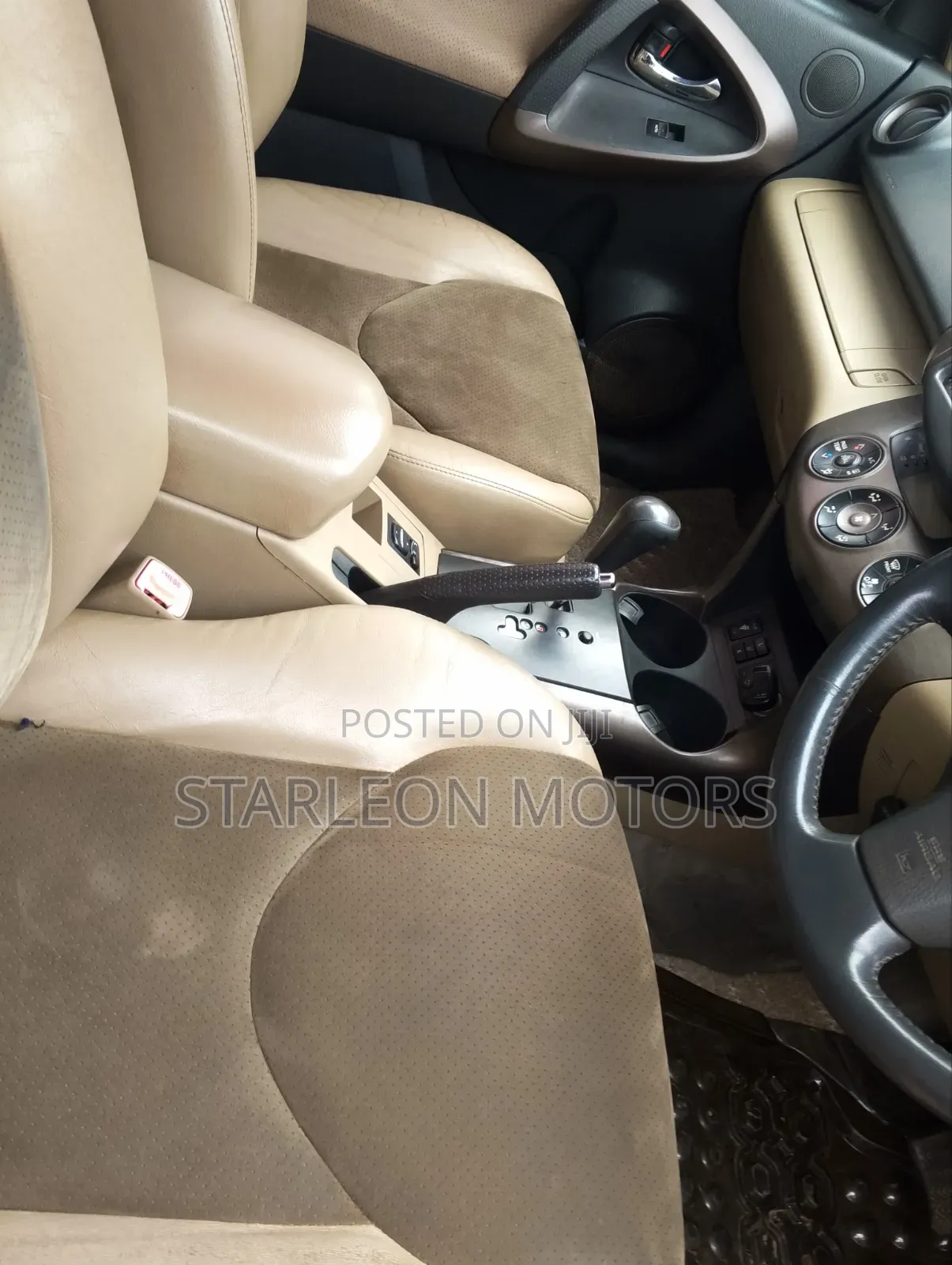 Toyota Vanguard 2009 Silver