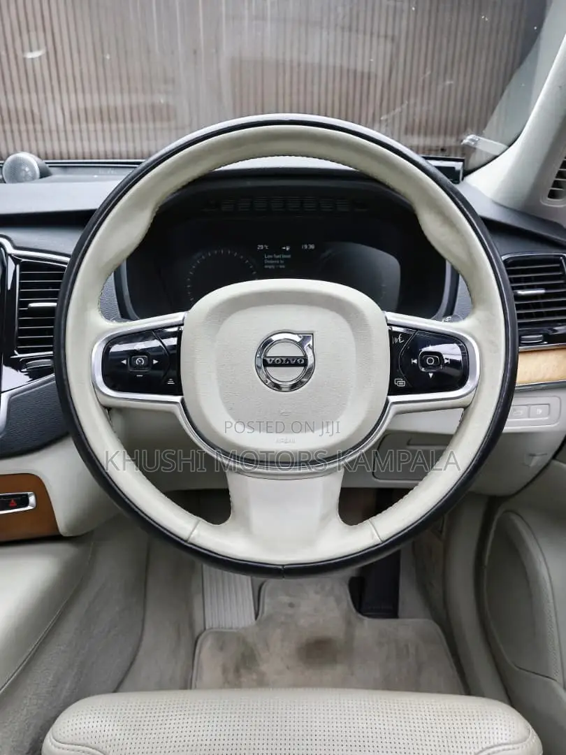 Volvo XC90 2017 White