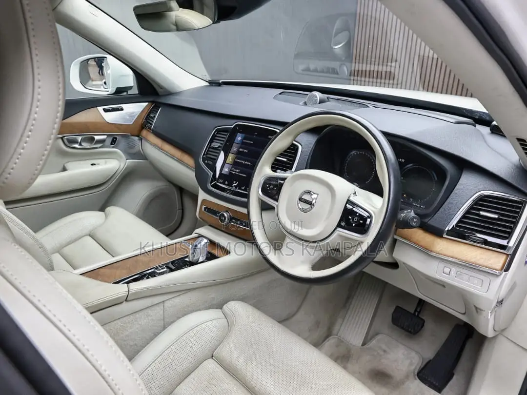Volvo XC90 2017 White