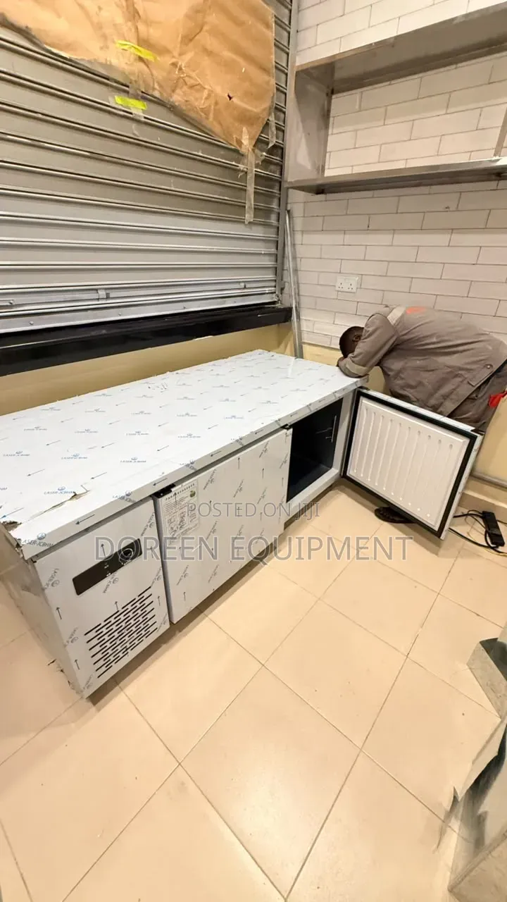 Undercounter / Bar Fridge