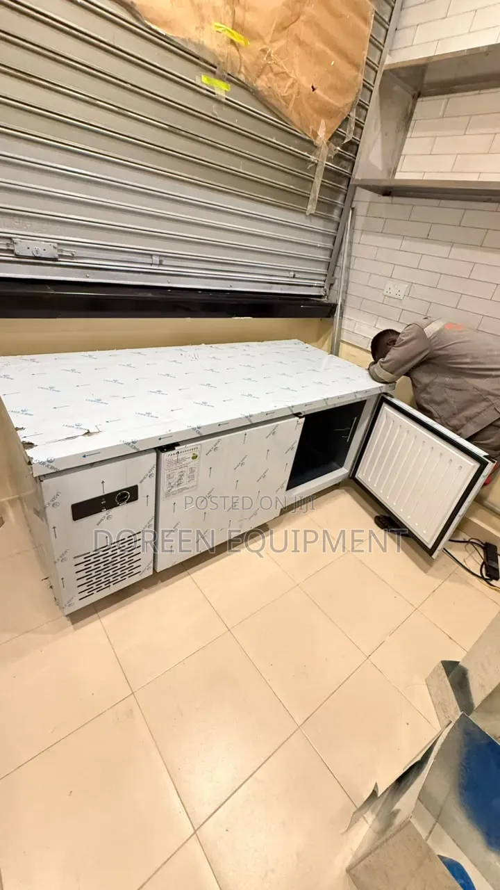 Undercounter / Bar Fridge