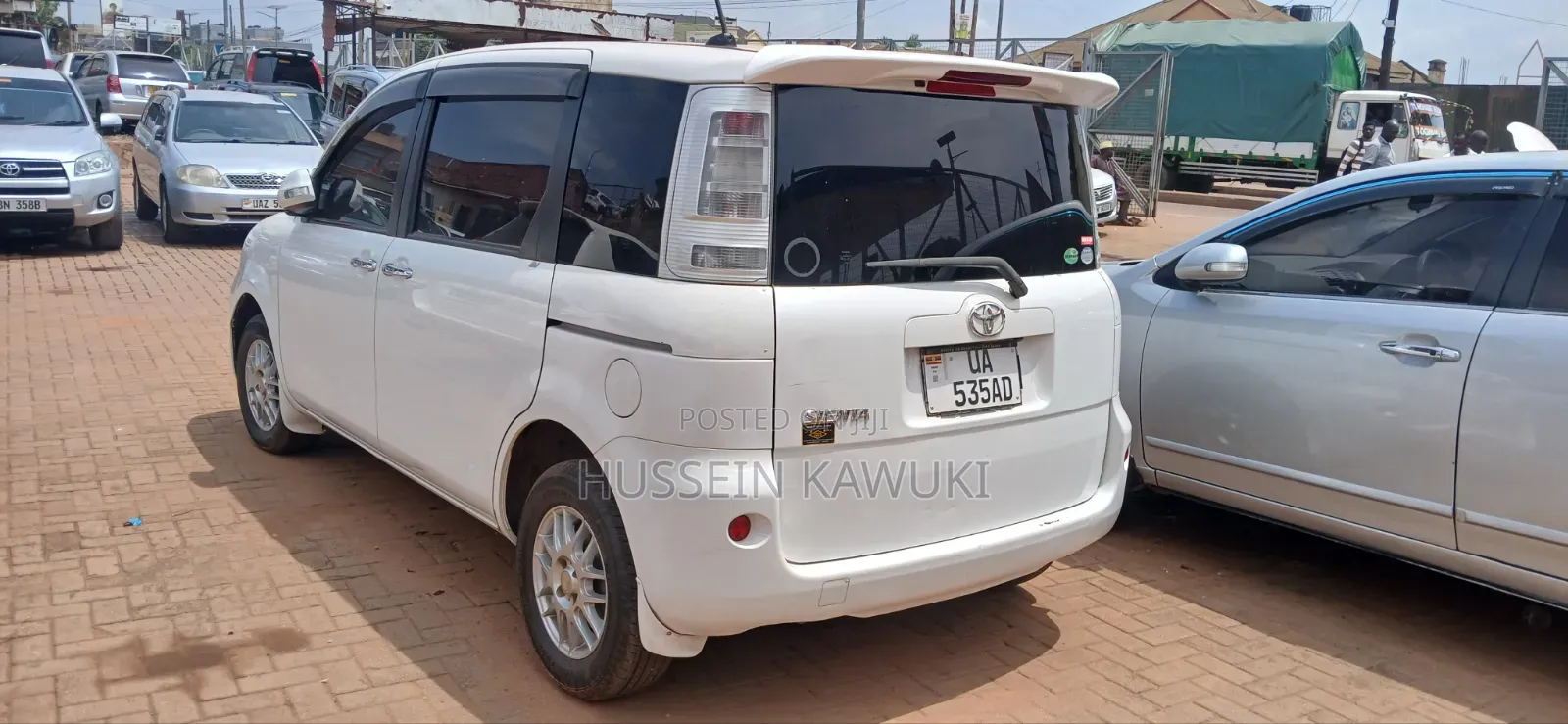Toyota Sienta 2012 White
