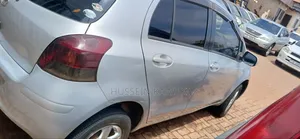 Toyota Vitz 2008 Silver