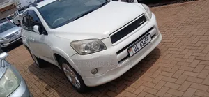 Toyota RAV4 2008 White