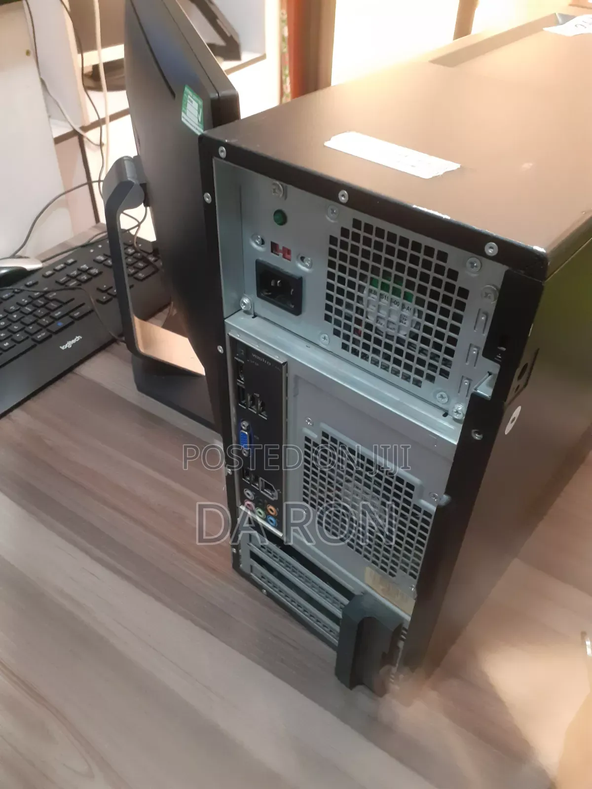 Desktop Computer Dell Vostro 470 4GB Intel Core i5 HDD 500GB