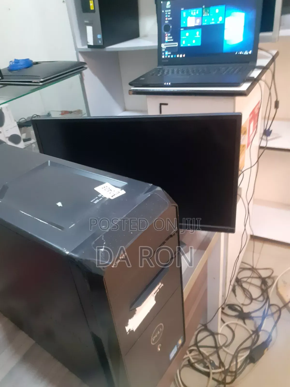 Desktop Computer Dell Vostro 470 4GB Intel Core i5 HDD 500GB