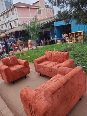 6 Seater Gold Strips Sofa Set