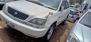 Toyota Harrier 2004 White