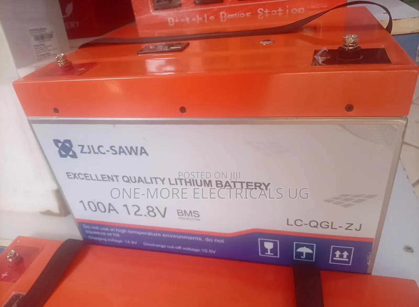100ah/12volts Lithium Batteries.