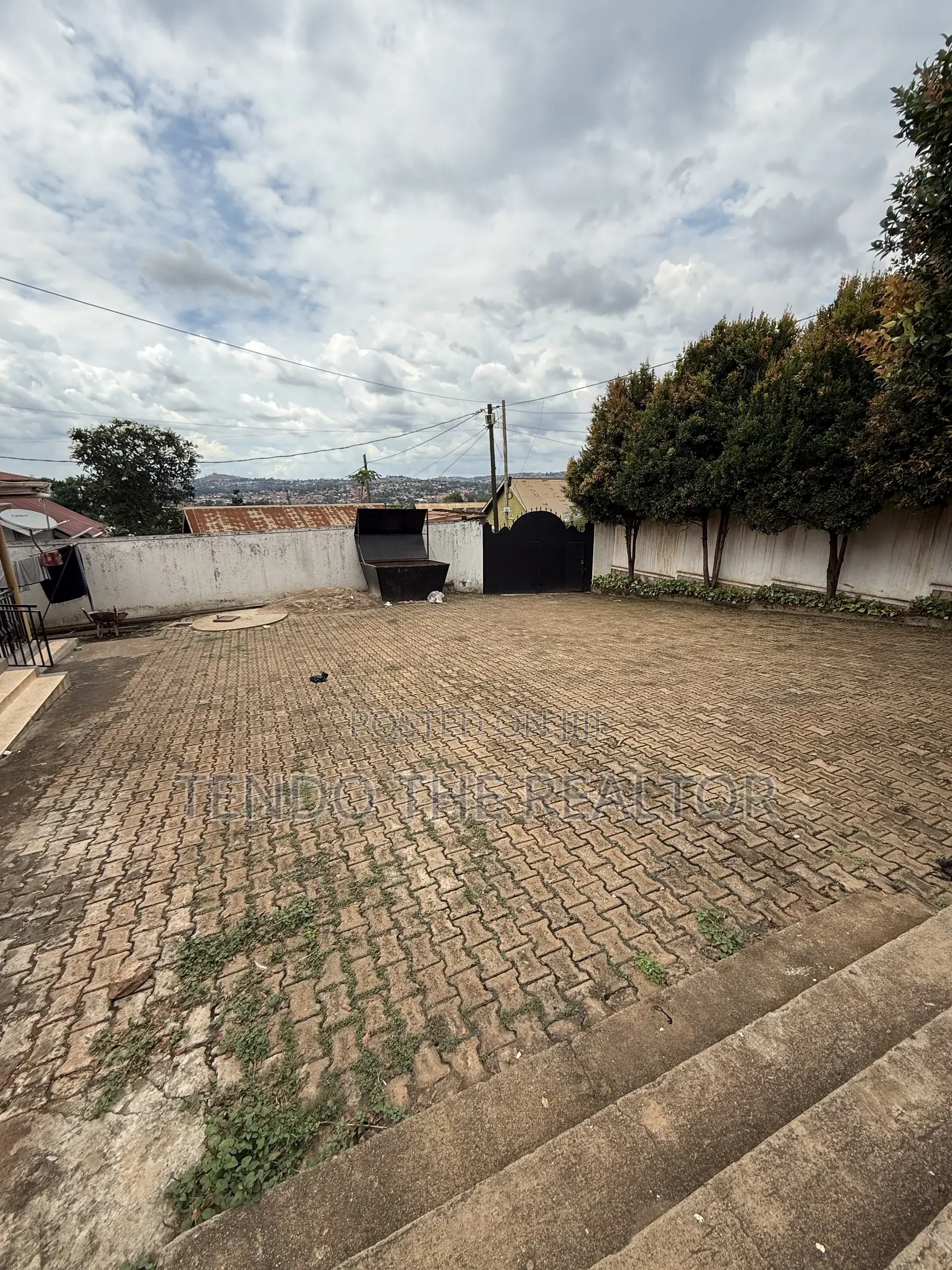 2bdrm Bungalow in Hawai Estate, Central Division for rent