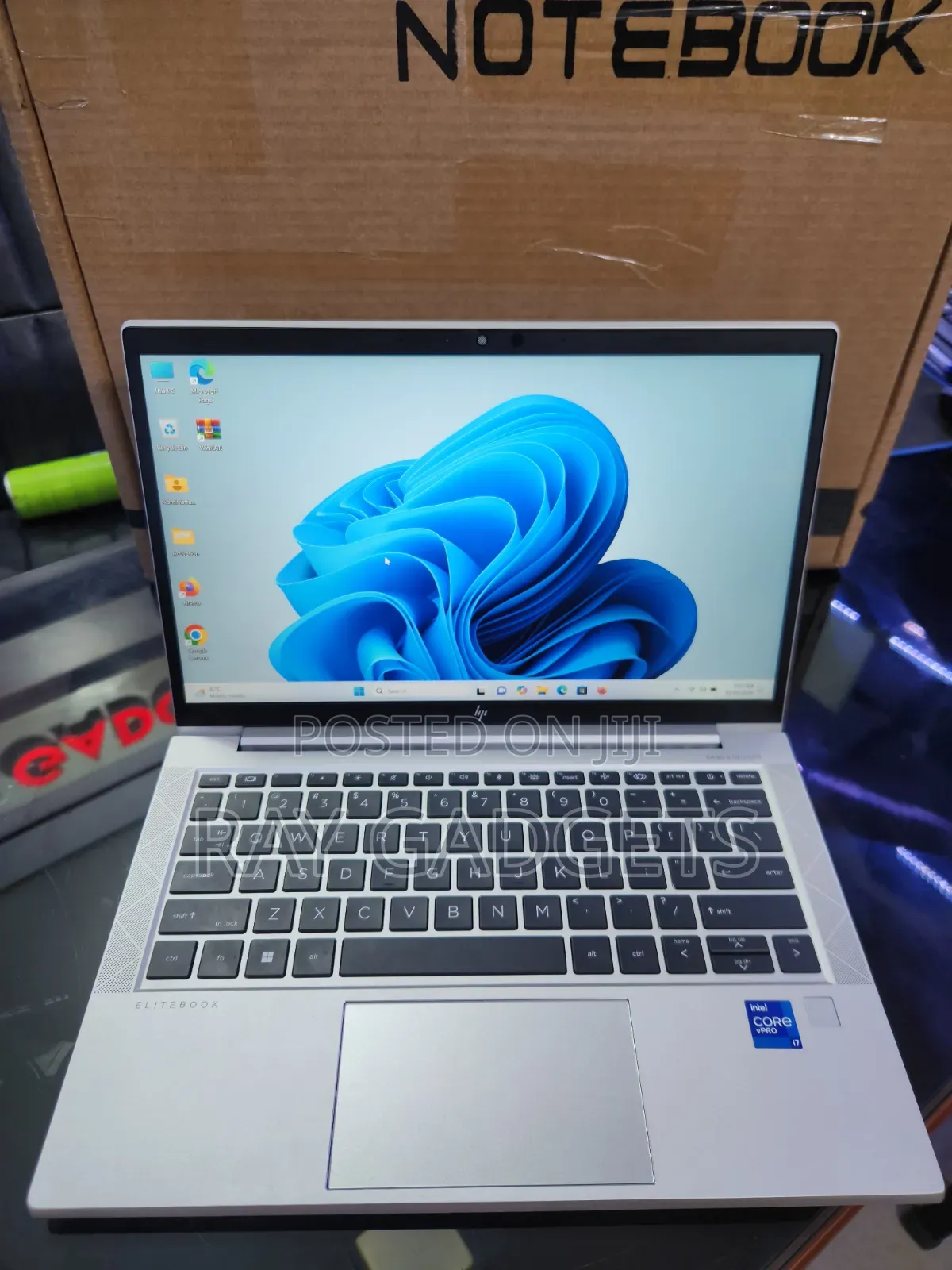 New Laptop HP EliteBook 830 G8 16GB Intel Core i7 SSD 512GB